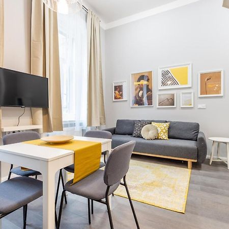 W33 - Prime Location - Comfortable Quality Apartments By Bqa Budapest Luaran gambar