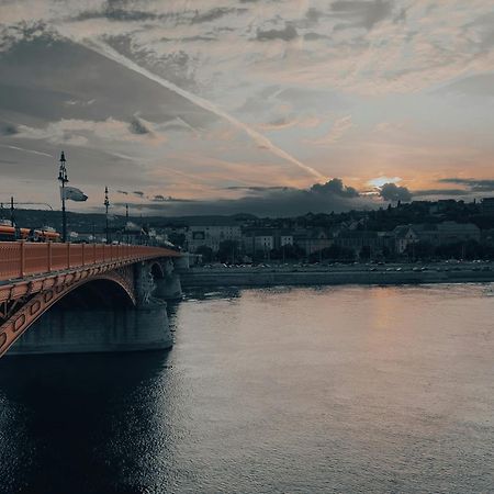 W33 - Prime Location - Comfortable Quality Apartments By Bqa Budapest Luaran gambar
