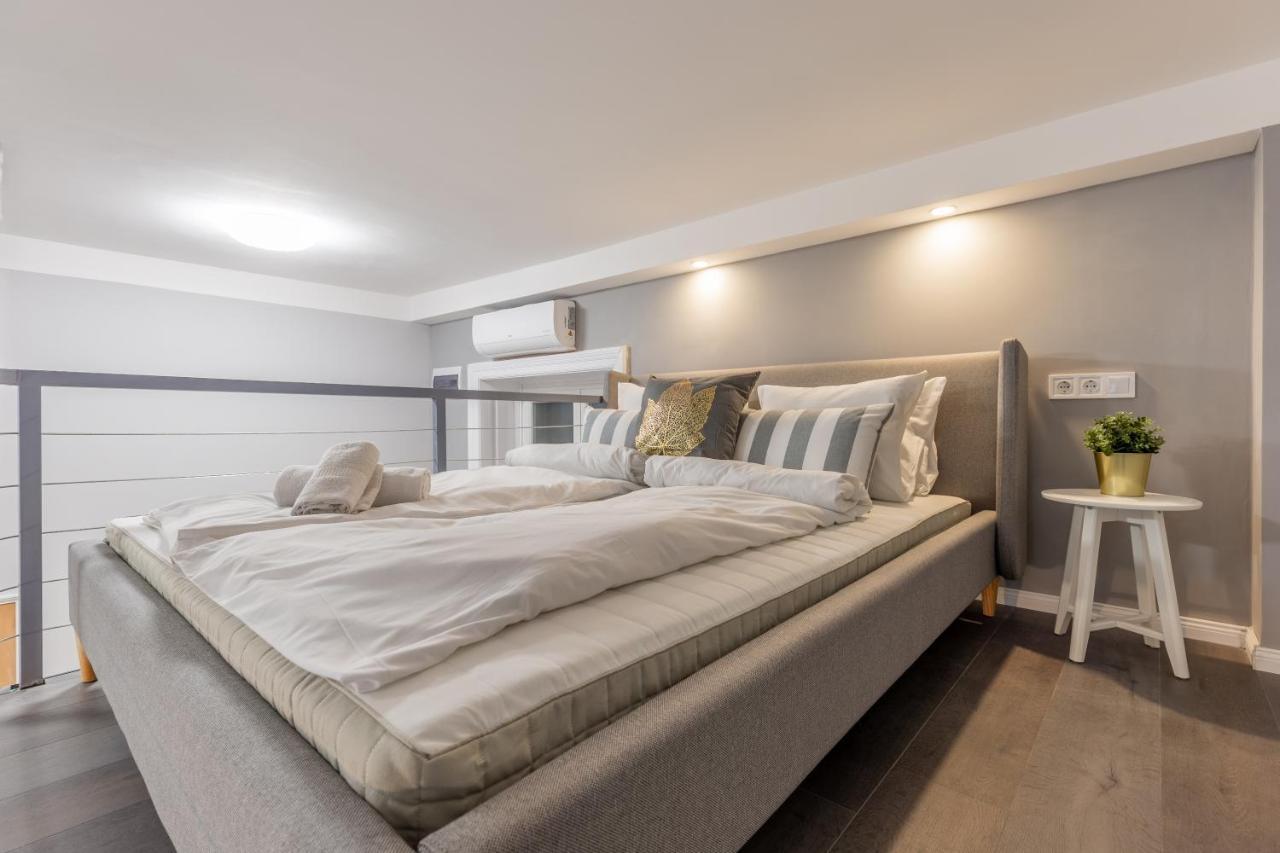 W33 - Prime Location - Comfortable Quality Apartments By Bqa Budapest Luaran gambar