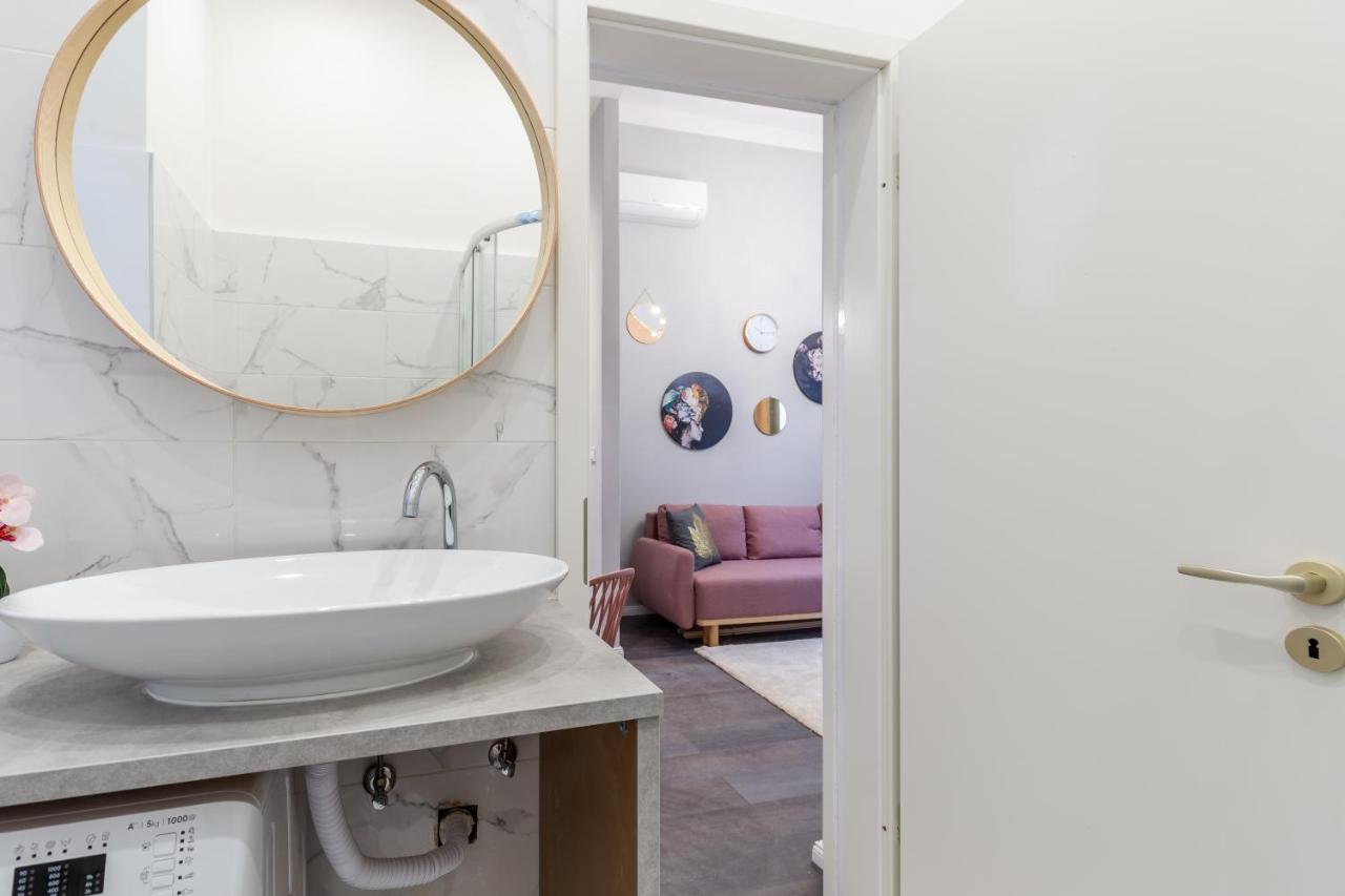 W33 - Prime Location - Comfortable Quality Apartments By Bqa Budapest Luaran gambar