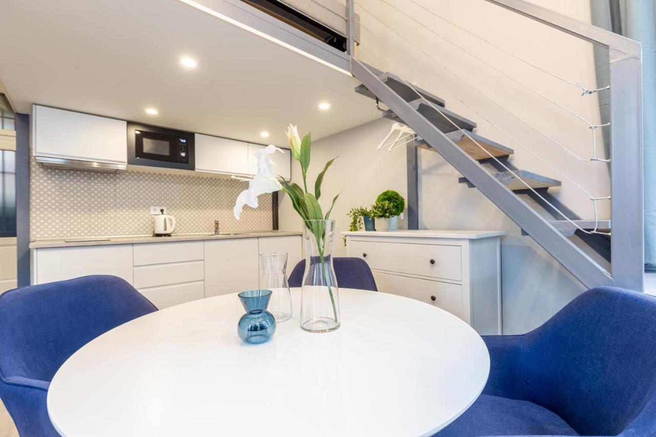 W33 - Prime Location - Comfortable Quality Apartments By Bqa Budapest Luaran gambar