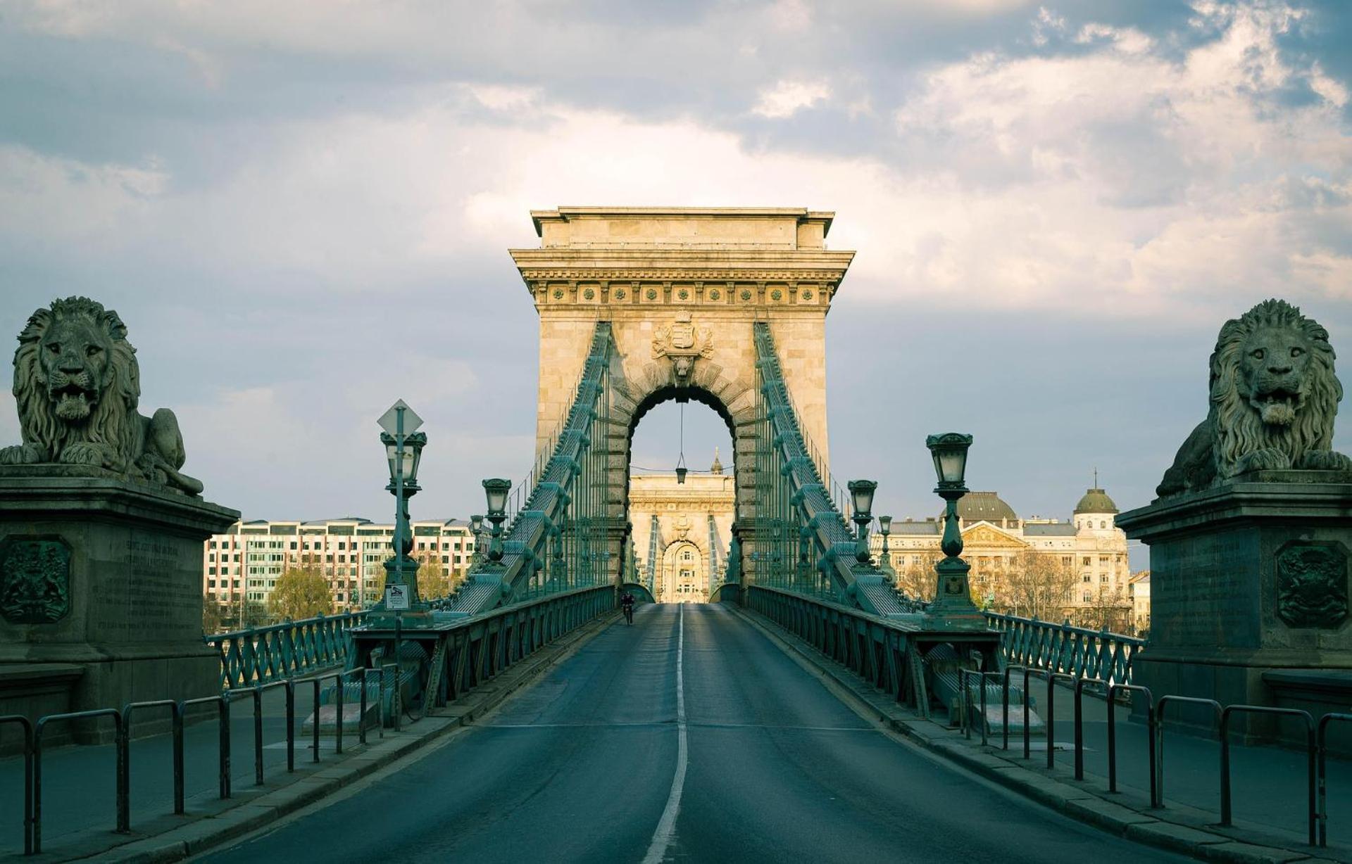 W33 - Prime Location - Comfortable Quality Apartments By Bqa Budapest Luaran gambar